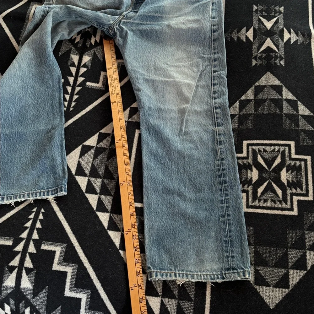 Vintage Distressed Levis 501xx Jeans_7